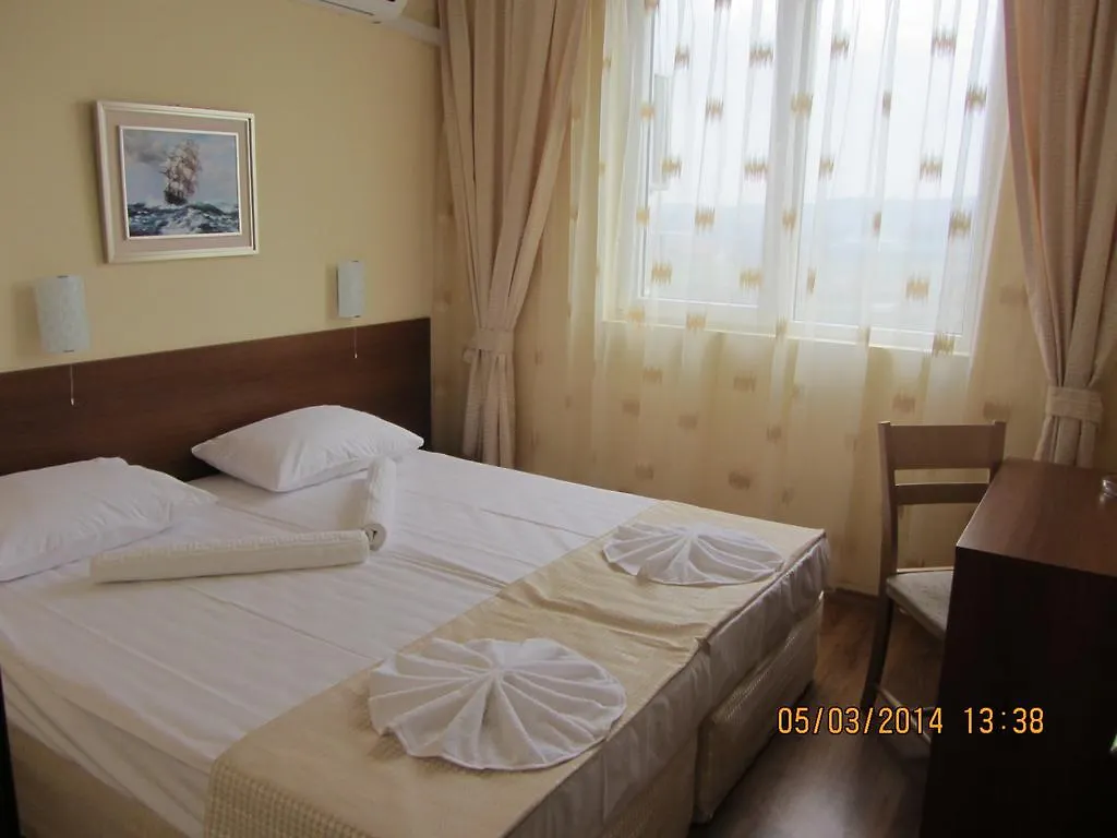 Stephanovy Guest House Sozopol 2*,  Болгария