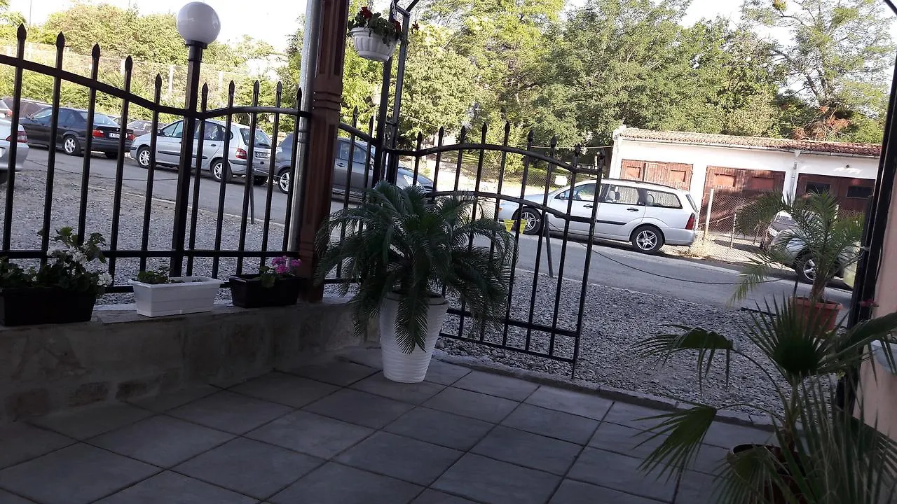 Stephanovy Guest House Sozopol